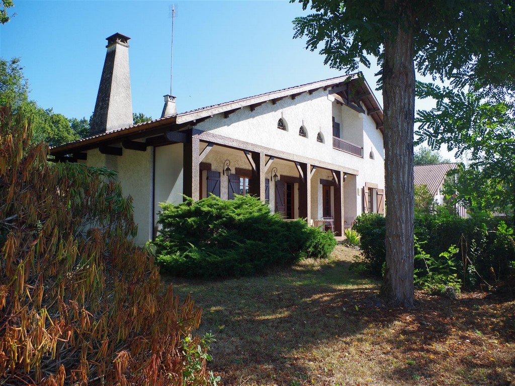 maison 157m², 4 chambres sur 1916m² sur Cestas gazinet